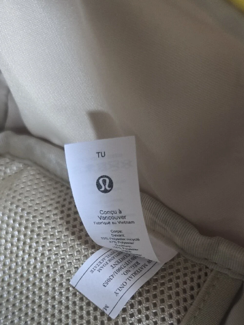 LULULEMON Green/Yellow Everyday Backpack 2.0 23L *DISCONTINUED* From 2022